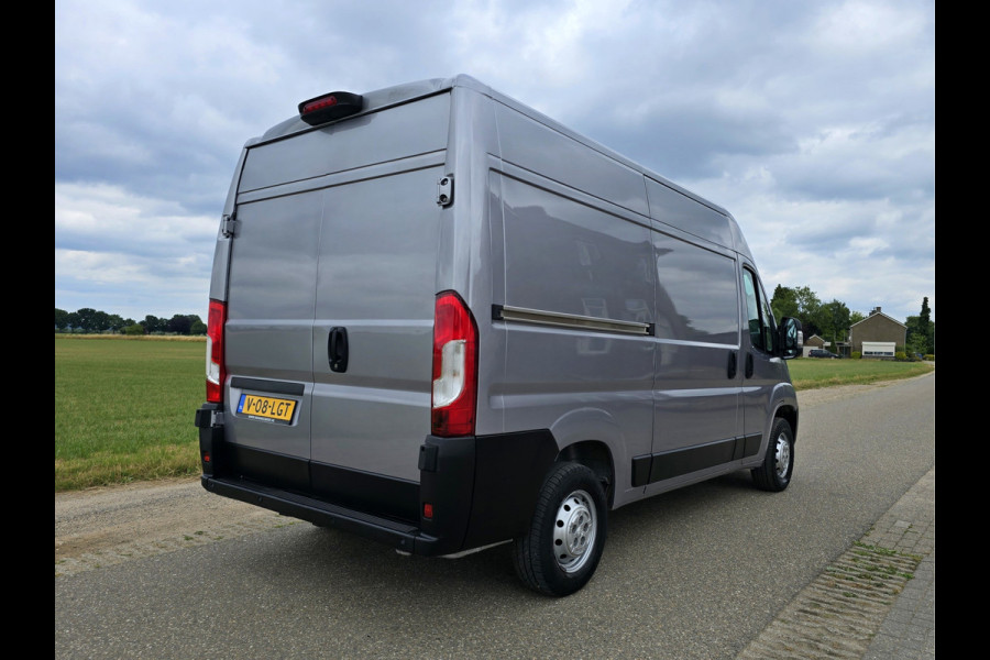 Peugeot Boxer 2.2 BlueHDi L2 H2 - 140 Pk - Euro 6 - Navi - ParkeerCamera