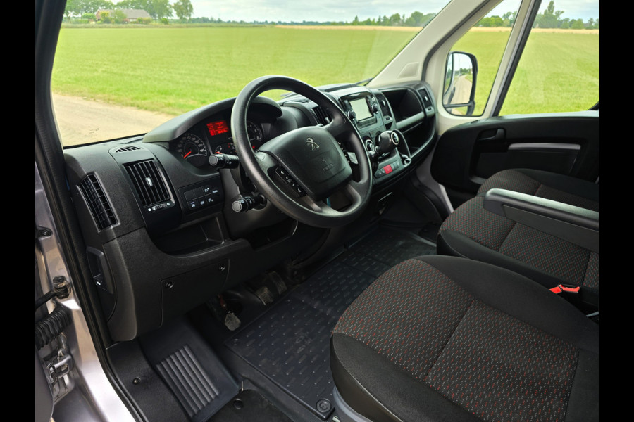 Peugeot Boxer 2.2 BlueHDi L2 H2 - 140 Pk - Euro 6 - Navi - ParkeerCamera