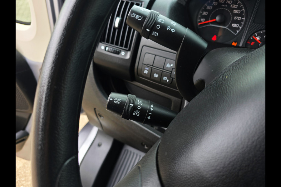 Peugeot Boxer 2.2 BlueHDi L2 H2 - 140 Pk - Euro 6 - Navi - ParkeerCamera
