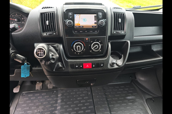 Peugeot Boxer 2.2 BlueHDi L2 H2 - 140 Pk - Euro 6 - Navi - ParkeerCamera