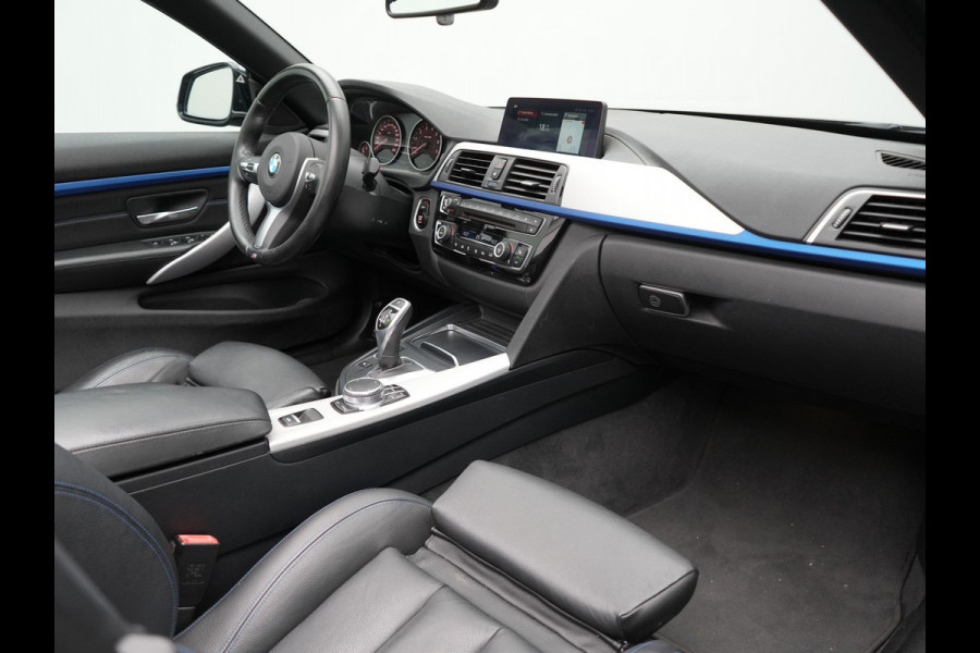 BMW 4 Serie Cabrio 420i M Sport Automaat 184pk | Lederen Sportstoelen Memory Verwarmd | Navi Pro | Head-up Display | Camera | LED |