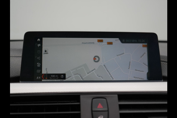 BMW 4 Serie Cabrio 420i M Sport Automaat 184pk | Lederen Sportstoelen Memory Verwarmd | Navi Pro | Head-up Display | Camera | LED |