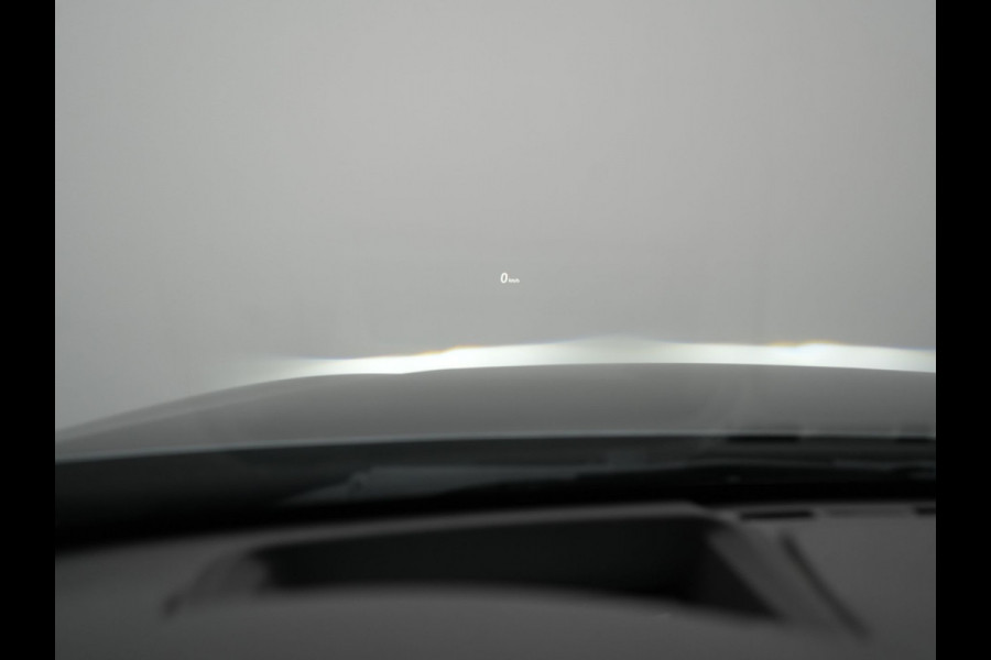 BMW 4 Serie Cabrio 420i M Sport Automaat 184pk | Lederen Sportstoelen Memory Verwarmd | Navi Pro | Head-up Display | Camera | LED |