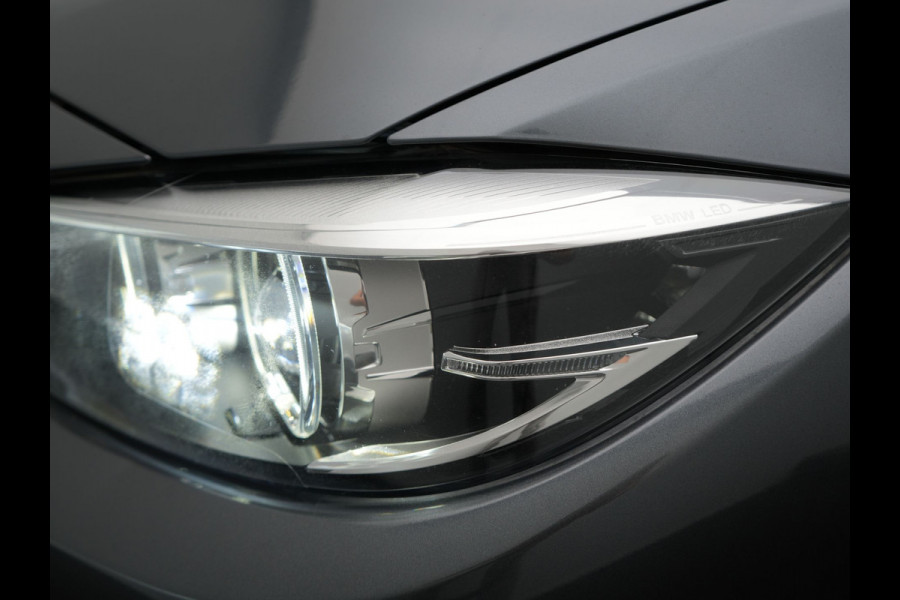 BMW 4 Serie Cabrio 420i M Sport Automaat 184pk | Lederen Sportstoelen Memory Verwarmd | Navi Pro | Head-up Display | Camera | LED |