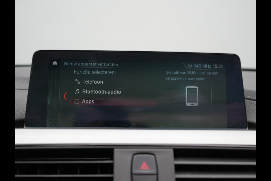 BMW 4 Serie Cabrio 420i M Sport Automaat 184pk | Lederen Sportstoelen Memory Verwarmd | Navi Pro | Head-up Display | Camera | LED |