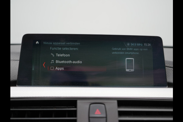BMW 4 Serie Cabrio 420i M Sport Automaat 184pk | Lederen Sportstoelen Memory Verwarmd | Navi Pro | Head-up Display | Camera | LED |