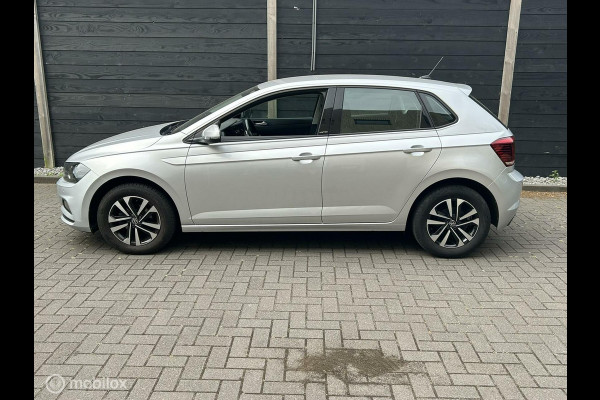 Volkswagen Polo 1.0 TSI 95 PK United FM nav / carplay / LM / 52.107 KM 1e eig.