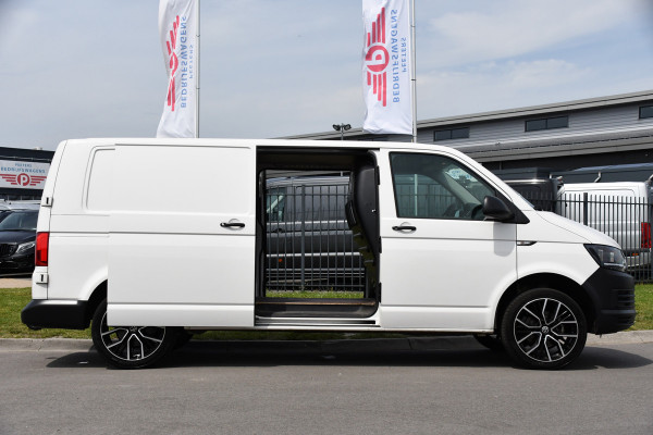 Volkswagen Transporter 2.0 TDI L2H1 Highline Cruise, Multimedia, 150PK, Automaat, trekhaak, Airco, LM Velg, Uniek!