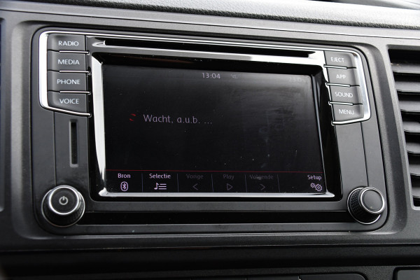 Volkswagen Transporter 2.0 TDI L2H1 Highline Cruise, Multimedia, 150PK, Automaat, trekhaak, Airco, LM Velg, Uniek!