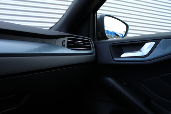 Ford FOCUS Wagon 1.5 EcoBoost 150PK Active Business | Origin NL | Trekhaak | B&O | BLIS | Navigatie | Elektr. Achterklep