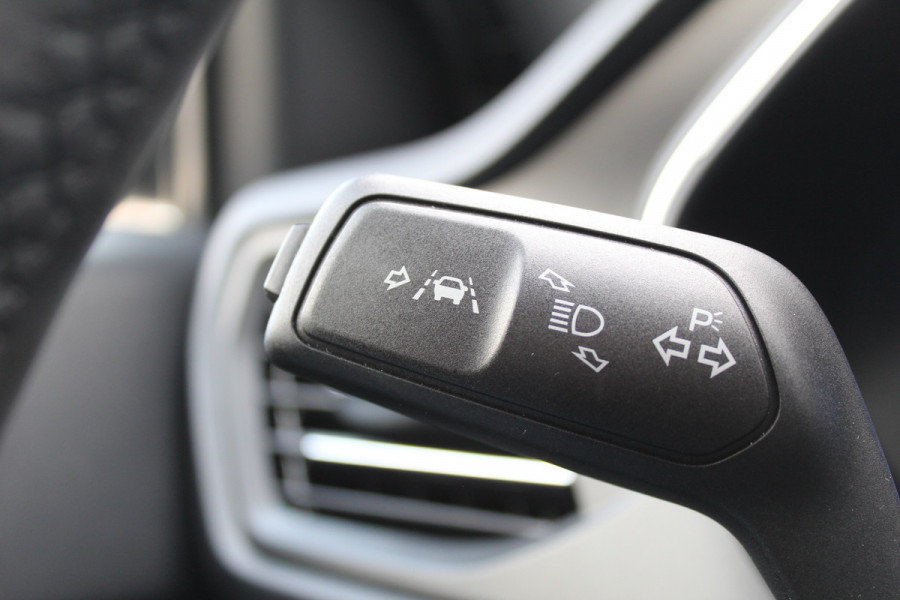 Ford FOCUS Wagon 1.5 EcoBoost 150PK Active Business | Origin NL | Trekhaak | B&O | BLIS | Navigatie | Elektr. Achterklep