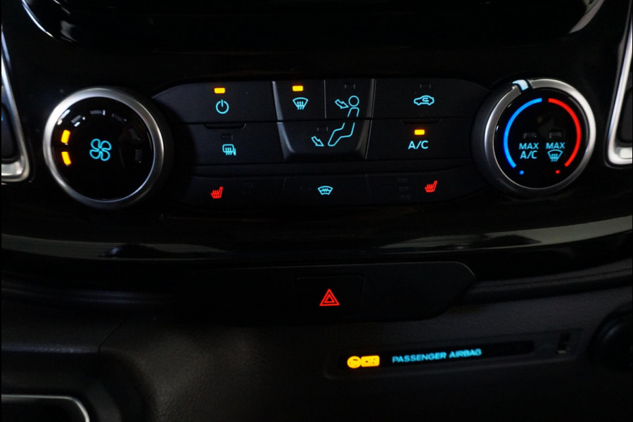 Ford Transit Custom 300 2.0 TDCI L2H1 Limited Dubbele cabine Aut. Navi| Airco| 2 Schuifdeuren | Trekhaak| PDC| Carplay| DAB|