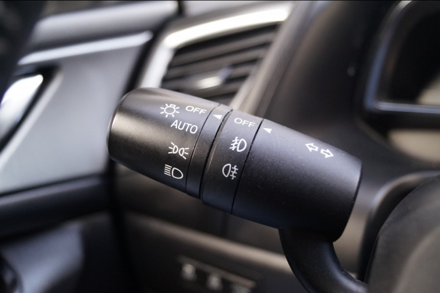 Mazda 3 2.0 SkyActiv 120pk GT-M -LEER-HUD-CAM-NAVI-PDC-
