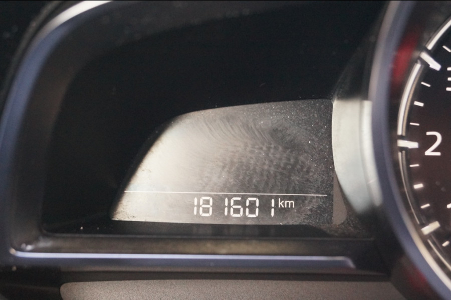 Mazda 3 2.0 SkyActiv 120pk GT-M -LEER-HUD-CAM-NAVI-PDC-