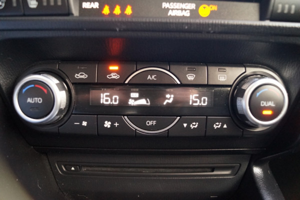 Mazda 3 2.0 SkyActiv 120pk GT-M -LEER-HUD-CAM-NAVI-PDC-