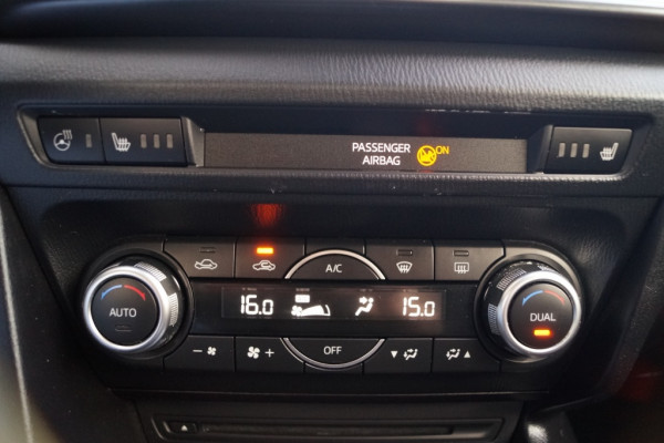 Mazda 3 2.0 SkyActiv 120pk GT-M -LEER-HUD-CAM-NAVI-PDC-