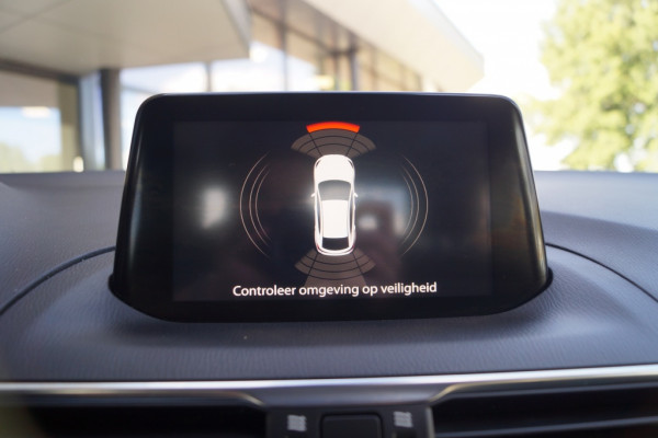 Mazda 3 2.0 SkyActiv 120pk GT-M -LEER-HUD-CAM-NAVI-PDC-