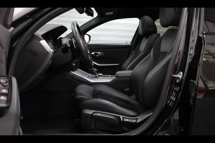 BMW 3-serie 320i xDrive M-Sport LED/VIRTUAL/SFEER/HALF LEDER+S.VERWAMRING/19" LMV/PDC/CRUISE/ECC/12 MND GARANTIE!