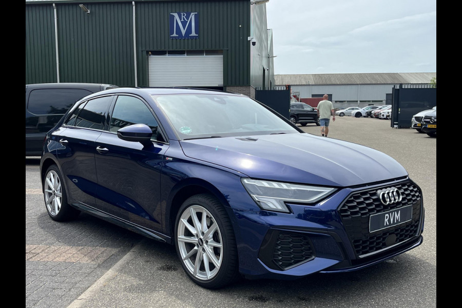 Audi A3 Sportback 40 TFSI e Edition S-Line CAMERA | AUDI SPORT | HEAD UP
