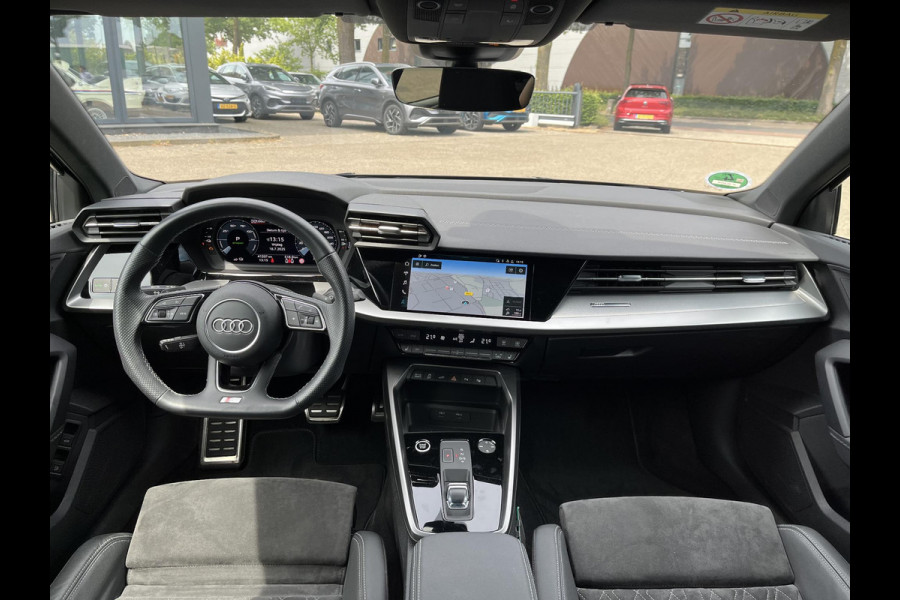 Audi A3 Sportback 40 TFSI e Edition S-Line CAMERA | AUDI SPORT | HEAD UP