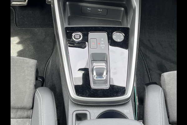 Audi A3 Sportback 40 TFSI e Edition S-Line CAMERA | AUDI SPORT | HEAD UP