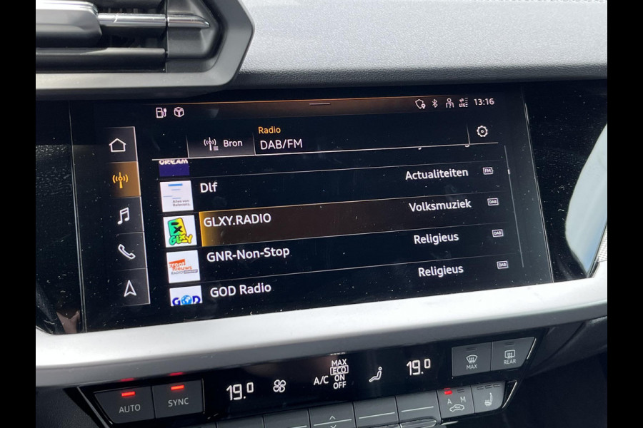 Audi A3 Sportback 40 TFSI e Edition S-Line CAMERA | AUDI SPORT | HEAD UP