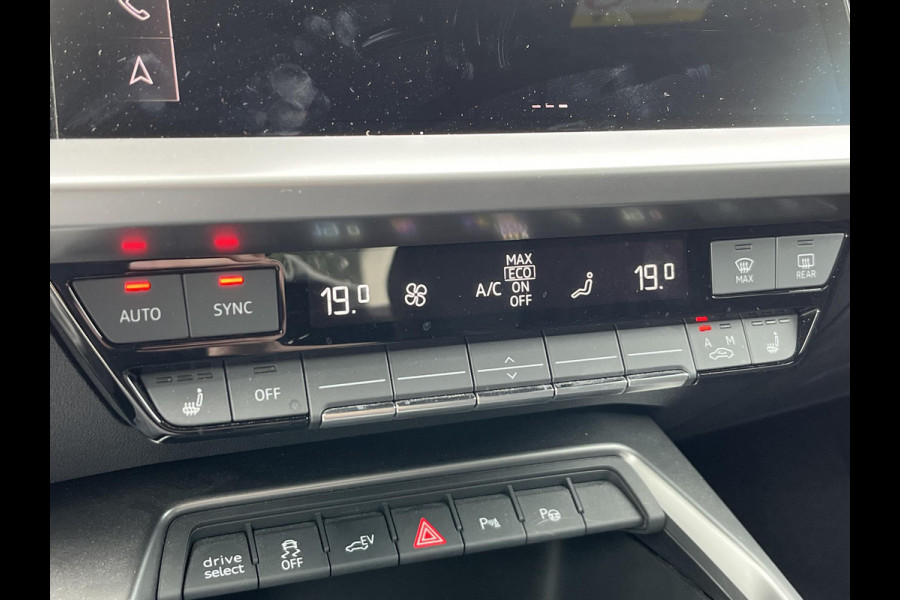 Audi A3 Sportback 40 TFSI e Edition S-Line CAMERA | AUDI SPORT | HEAD UP