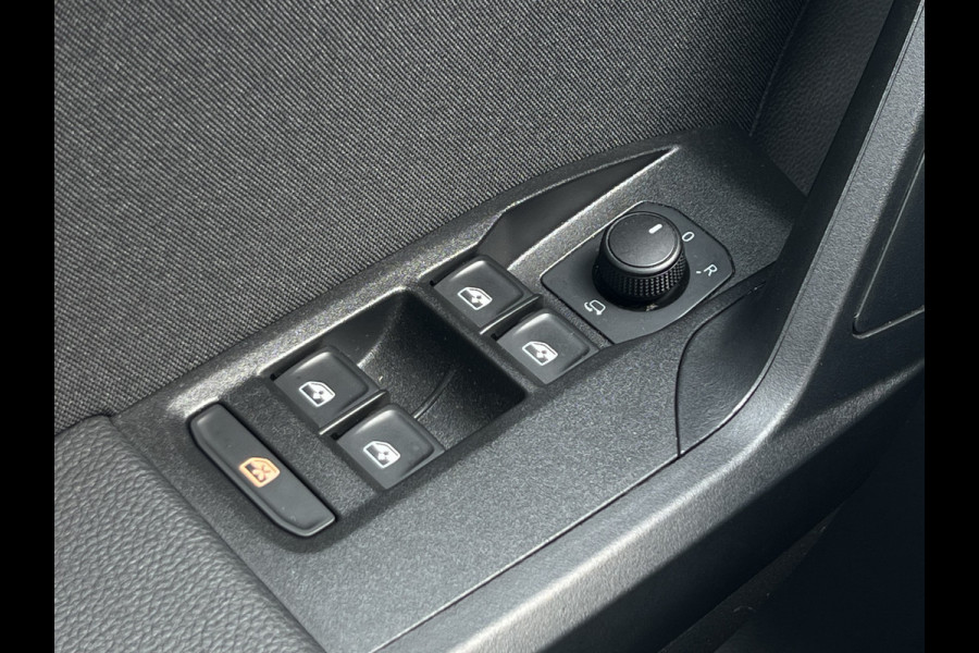 Seat Ibiza 1.0 EcoTSI Style | Navi | Carplay | Beats Audio | Camera | 17 inch | LED