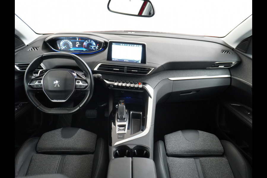 Peugeot 3008 T131PK AUT-8 Elek.Stoel+Memory+Verwarmd Trekhaak Navi Cruise Apple Carplay Android 19" Ecc 360°Camera PDC Elek.Achterklep DAB Co Led Keyless Lane Departure Privacy Glas Regen-Lichtsensor Draadloze lader Pack City Bluetooth Nieuwprijs €39.459,- Origineel Nederlandse Auto Riem vervangen !