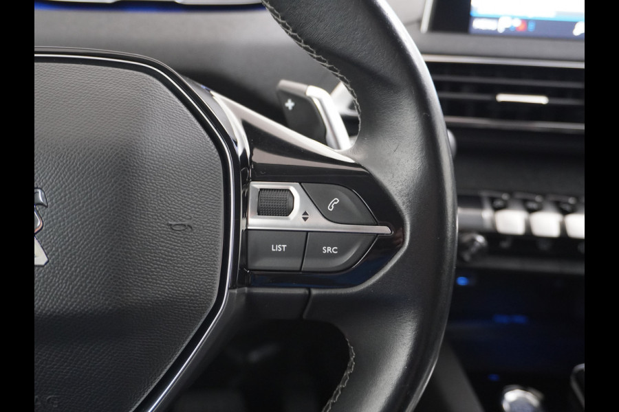 Peugeot 3008 T131PK AUT-8 Elek.Stoel+Memory+Verwarmd Trekhaak Navi Cruise Apple Carplay Android 19" Ecc 360°Camera PDC Elek.Achterklep DAB Co Led Keyless Lane Departure Privacy Glas Regen-Lichtsensor Draadloze lader Pack City Bluetooth Nieuwprijs €39.459,- Origineel Nederlandse Auto Riem vervangen !