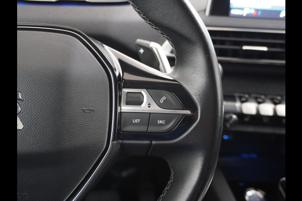 Peugeot 3008 T131PK AUT-8 Elek.Stoel+Memory+Verwarmd Trekhaak Navi Cruise Apple Carplay Android 19" Ecc 360°Camera PDC Elek.Achterklep DAB Co Led Keyless Lane Departure Privacy Glas Regen-Lichtsensor Draadloze lader Pack City Bluetooth Nieuwprijs €39.459,- Origineel Nederlandse Auto Riem vervangen !