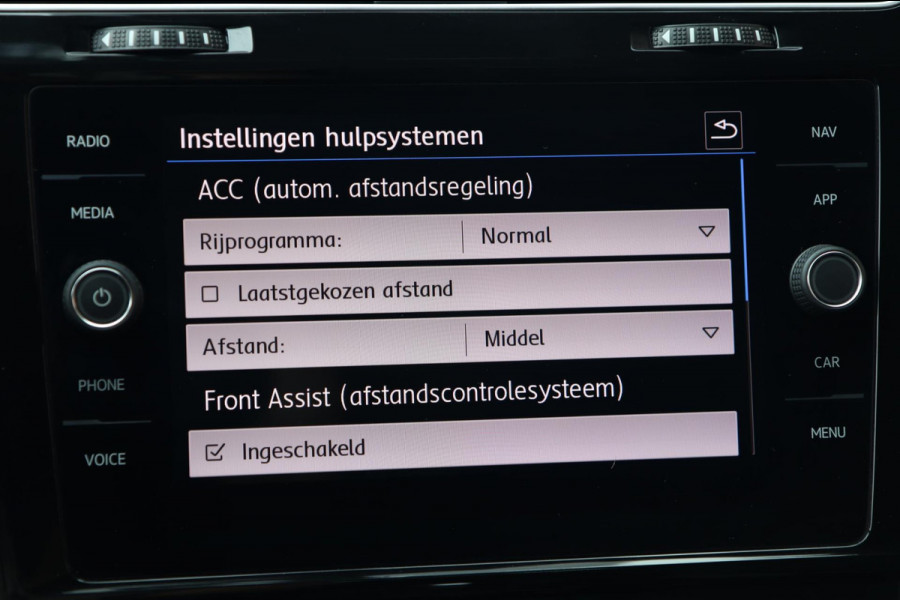 Volkswagen Golf 1.5 TSI 3x R-Line / VIRTUAL / ACC / KEYLESS / CARPLAY / BOVAG