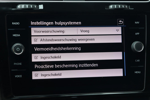 Volkswagen Golf 1.5 TSI 3x R-Line / VIRTUAL / ACC / KEYLESS / CARPLAY / BOVAG