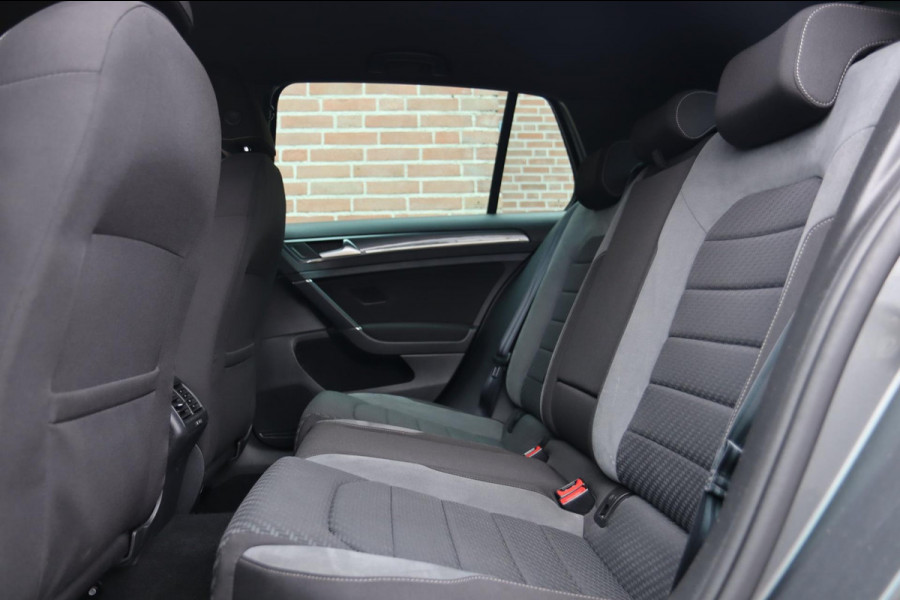 Volkswagen Golf 1.5 TSI 3x R-Line / VIRTUAL / ACC / KEYLESS / CARPLAY / BOVAG