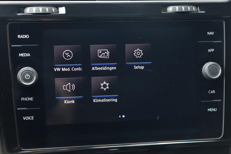 Volkswagen Golf 1.5 TSI 3x R-Line / VIRTUAL / ACC / KEYLESS / CARPLAY / BOVAG