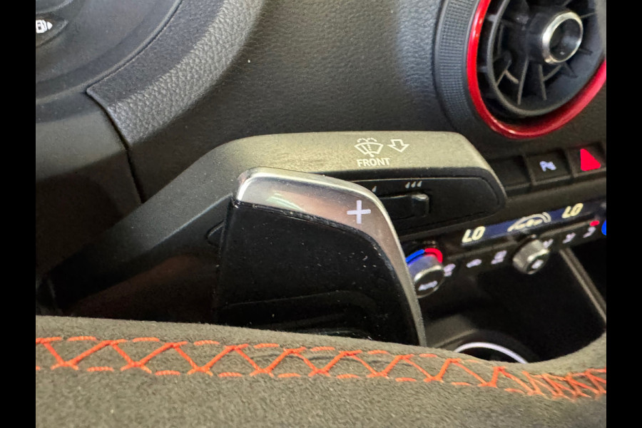 Audi A3 Limousine 2.5 TFSI RS 3 quattro AUT. PANORAMADAK VIRTUAL COCKPIT LEDER NAVIGATIE STOELVERWARMING PDC AIRCO CRUISE
