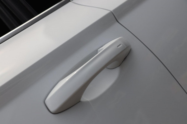 Seat Ateca 1.5 TSI Xcellence / PANODAK / KEYLESS / CAMERA / BEATS /  DODEHOEK