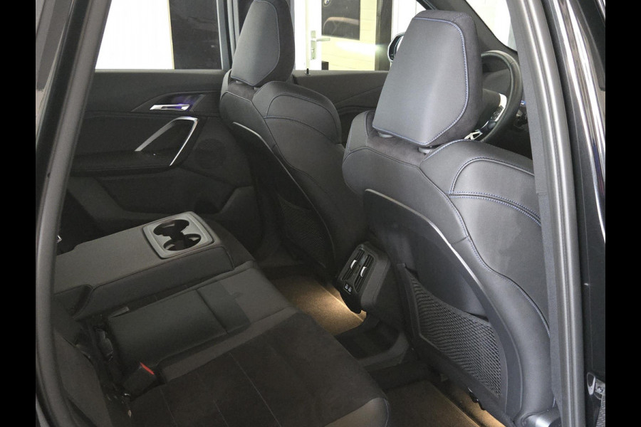 BMW X1 xDrive25e M SPORT | KEYLESS ENTRY | CAMERA | STOELVERWARMING | APPLE CARPLAY |