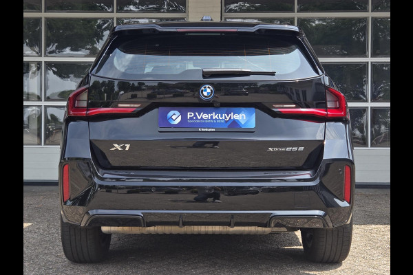 BMW X1 xDrive25e M SPORT | KEYLESS ENTRY | CAMERA | STOELVERWARMING | APPLE CARPLAY |