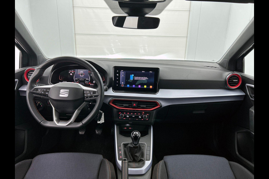 Seat Arona 1.0 115pk TSI FR CARPLAY STOELVERWARMING NAVI
