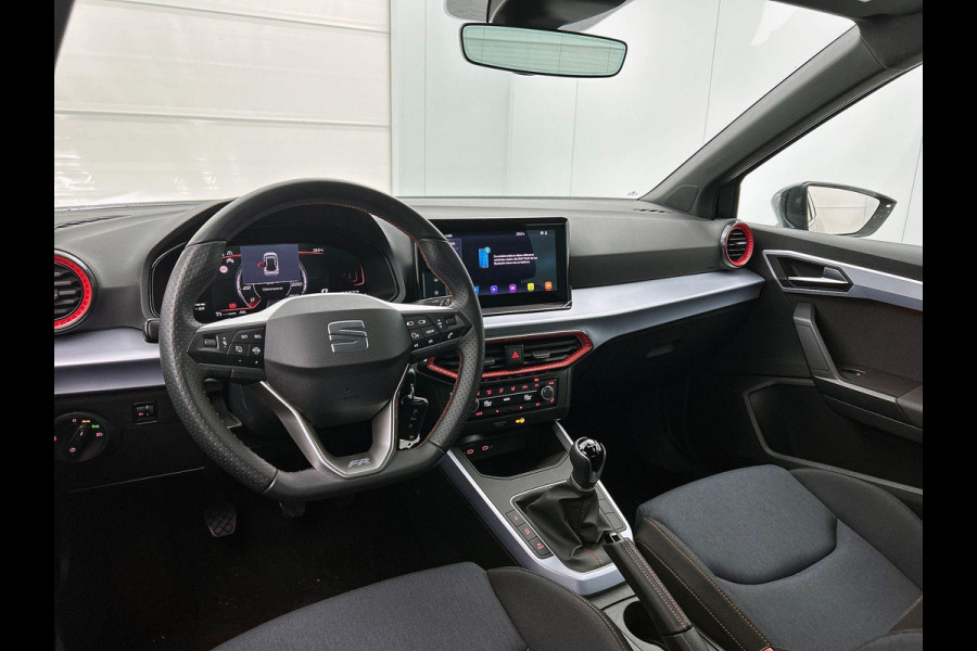 Seat Arona 1.0 115pk TSI FR CARPLAY STOELVERWARMING NAVI