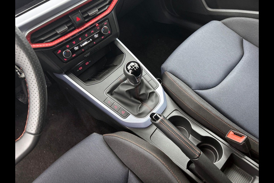 Seat Arona 1.0 115pk TSI FR CARPLAY STOELVERWARMING NAVI