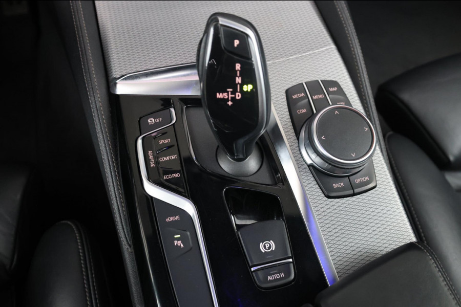BMW 5 Serie 530e iPerformance M-Sport LED/VIRTUAL/SFEER/PANO/LEER+S.VERWARMING+MEMORY/LMV/CAM/CRUISE/ECC/12 MND GARANTIE!