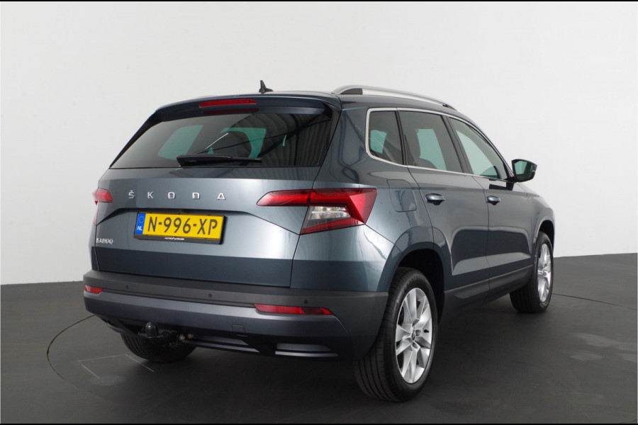 Škoda Karoq 1.5 TSI ACT Business Edition Plus 150pk > Trekhaak/Camera/Adaptive cruise control