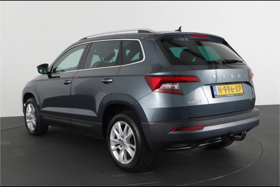 Škoda Karoq 1.5 TSI ACT Business Edition Plus 150pk > Trekhaak/Camera/Adaptive cruise control