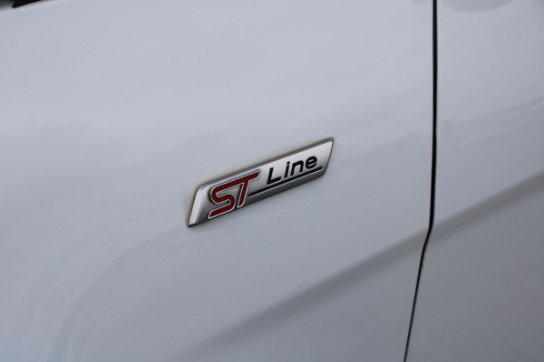 Ford EcoSport 1.0 EcoBoost ST-Line Black Automaat | Winterpack | Navigatie | Climate Control | PDC Achter | Privacy Glass