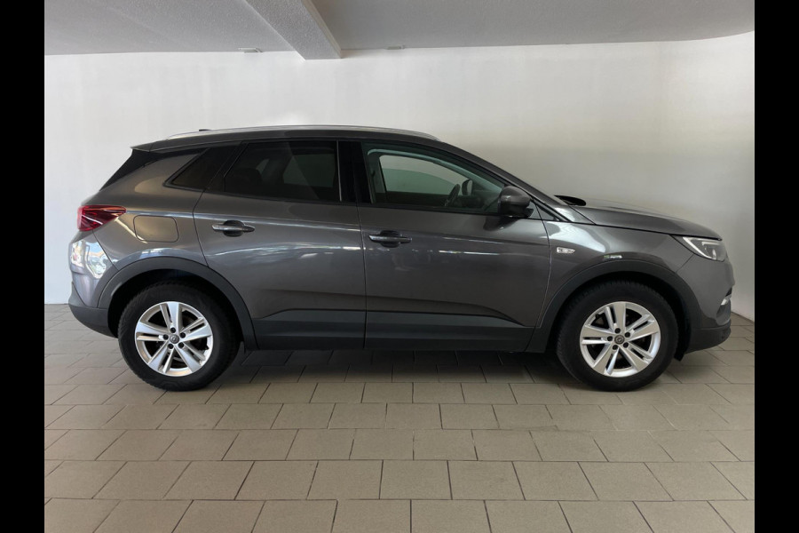 Opel Grandland X 1.2 Turbo Business Executive AUTOMAAT AIRCO CLIMA NAVI CRUISE BLUETOOH STUURVERW STOELVERW ELEK RAMEN NIEUWSTAAT