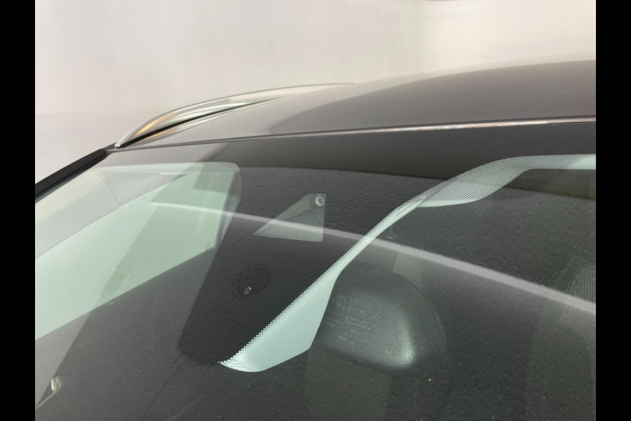 Opel Grandland X 1.2 Turbo Business Executive AUTOMAAT AIRCO CLIMA NAVI CRUISE BLUETOOH STUURVERW STOELVERW ELEK RAMEN NIEUWSTAAT