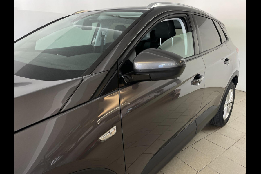 Opel Grandland X 1.2 Turbo Business Executive AUTOMAAT AIRCO CLIMA NAVI CRUISE BLUETOOH STUURVERW STOELVERW ELEK RAMEN NIEUWSTAAT