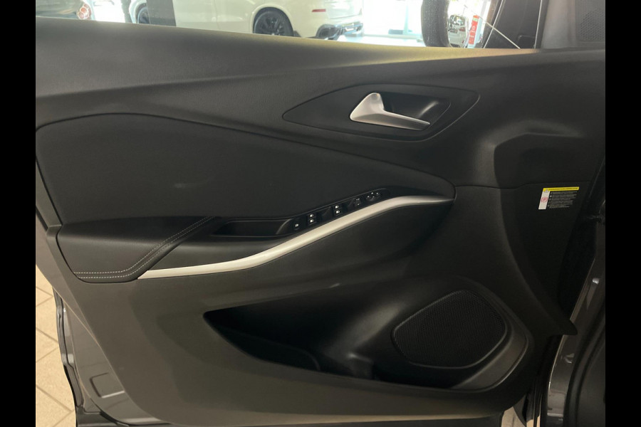 Opel Grandland X 1.2 Turbo Business Executive AUTOMAAT AIRCO CLIMA NAVI CRUISE BLUETOOH STUURVERW STOELVERW ELEK RAMEN NIEUWSTAAT